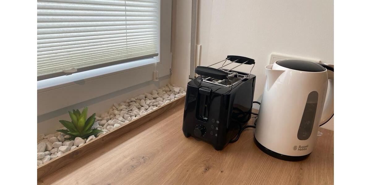 Wohnen auf Zeit Saarbrücken Neue Bremm - 3 Zimmer, 20 m&sup2;, 570&euro; | Angebot:24347368