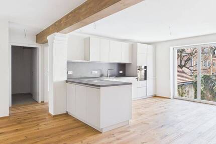 Wohnung Amberg - 3 Zimmer, 110 m&sup2;, 1.640&euro; | Angebot:26242980