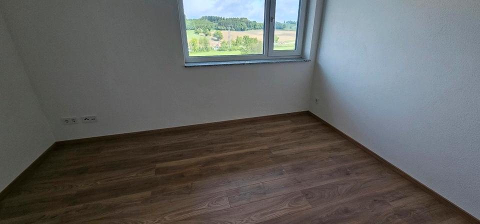 Etagenwohnung Biberach an der Riß - 3 Zimmer, 90 m&sup2;, 1.143&euro; | Angebot:26649613