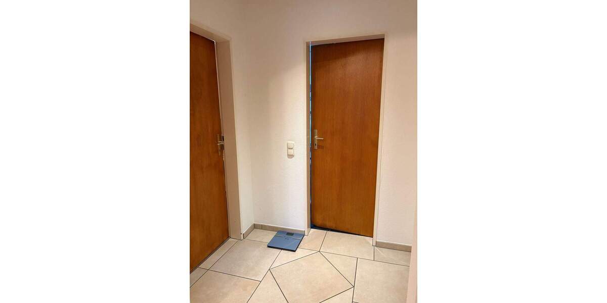 Etagenwohnung Mülheim an der Ruhr Broich - 3 Zimmer, 76 m&sup2;, 500&euro; | Angebot:25108055