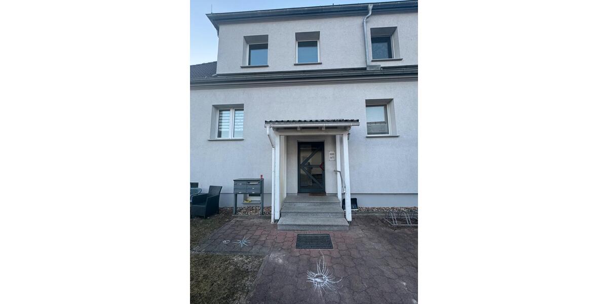 Etagenwohnung Elsterheide - 2 Zimmer, 50 m&sup2;, 250&euro; | Angebot:25552622