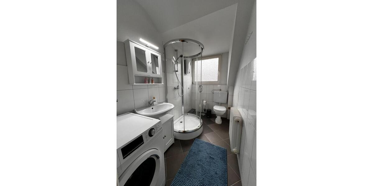 Etagenwohnung Neuss - 3 Zimmer, 75 m&sup2;, 1.780&euro; | Angebot:24363893