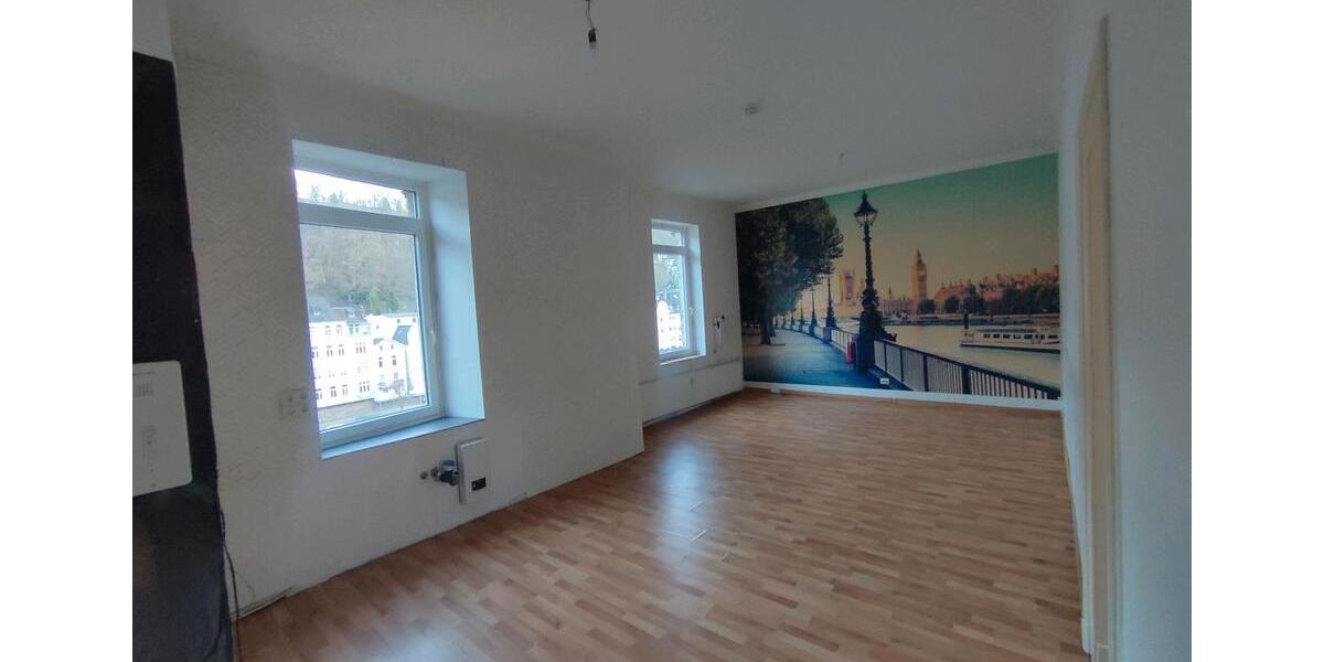 Etagenwohnung Altena - 4 Zimmer, 101 m&sup2;, 470&euro; | Angebot:25994038