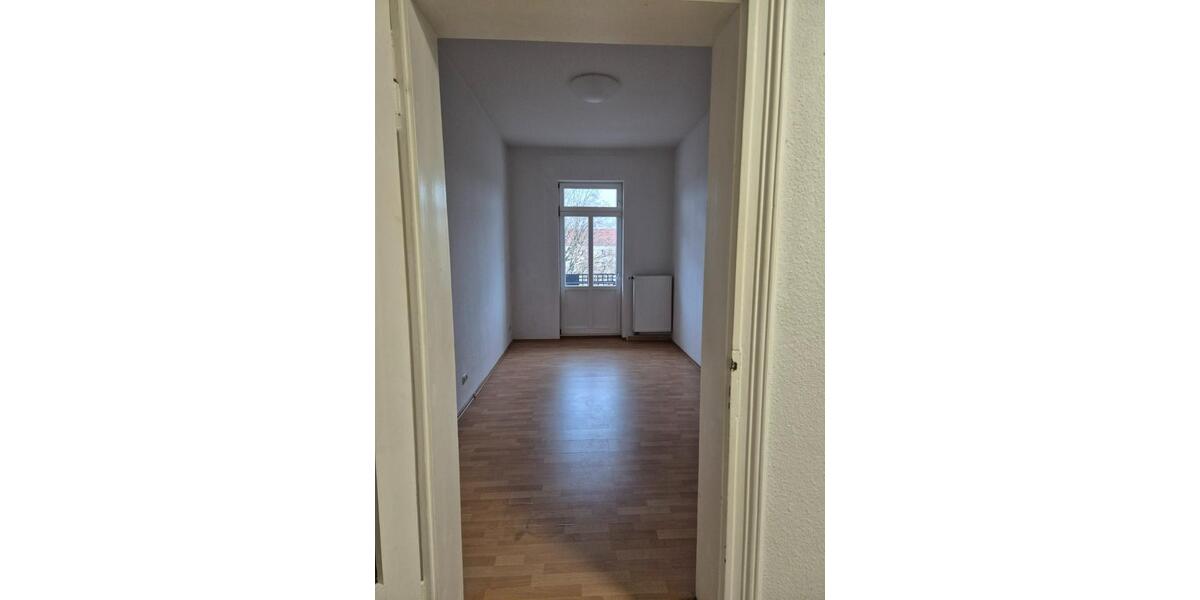 3-Raum-Wohnung im 2.OG mit 2 x Balkon in Wurzen zu vermieten 3 zimmer