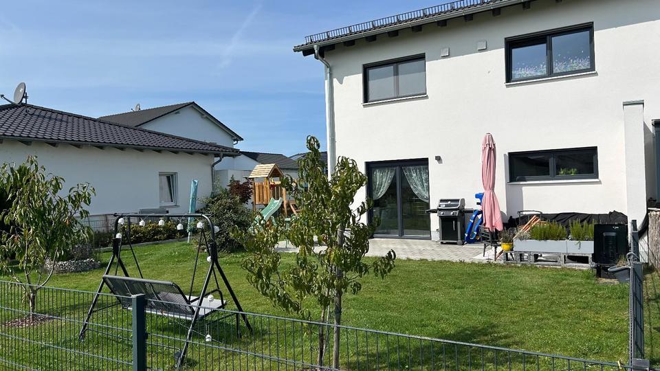 Vermietung Doppelhaushälfte in 94522 Wallersdorf