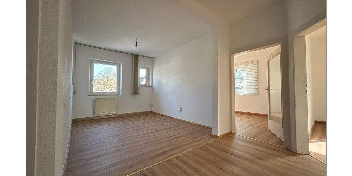 Etagenwohnung Dinkelsbühl - 4 Zimmer, 106 m&sup2;, 700&euro; | Angebot:25729749
