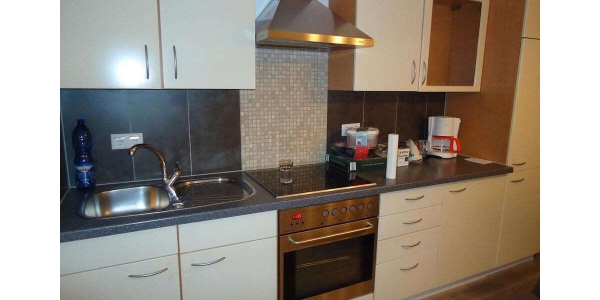Dachgeschoßwohnung Langenfeld (Rheinland) - 2 Zimmer, 50 m&sup2;, 550&euro; | Angebot:26532481
