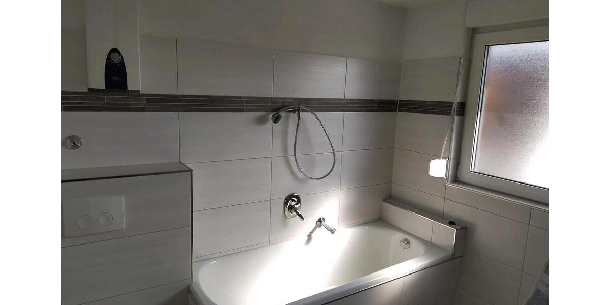 Etagenwohnung Alheim - 4 Zimmer, 80 m&sup2;, 800&euro; | Angebot:25640886