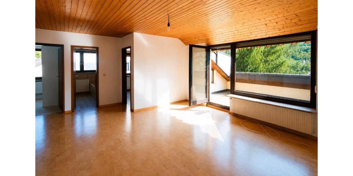 Dachgeschoßwohnung Schwäbisch Gmünd - 3 Zimmer, 69 m&sup2;, 650&euro; | Angebot:26595165