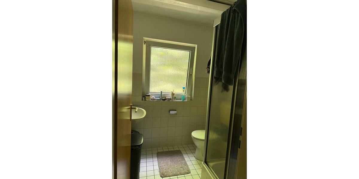 Etagenwohnung Siegen - 1 Zimmer, 25 m&sup2;, 380&euro; | Angebot:26563129