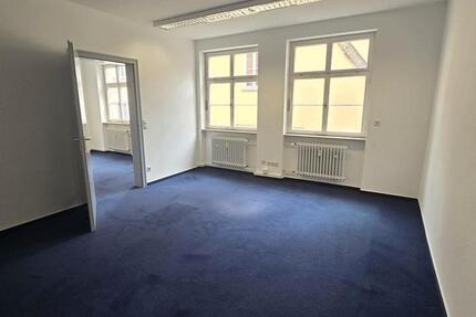 Wohnung Ellwangen (Jagst) - 4 Zimmer, 130 m&sup2;, 1.500&euro; | Angebot:24215732