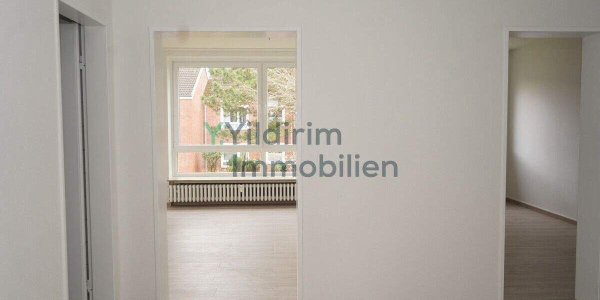 Etagenwohnung Cuxhaven - 3 Zimmer, 82 m&sup2;, 830&euro; | Angebot:25898465