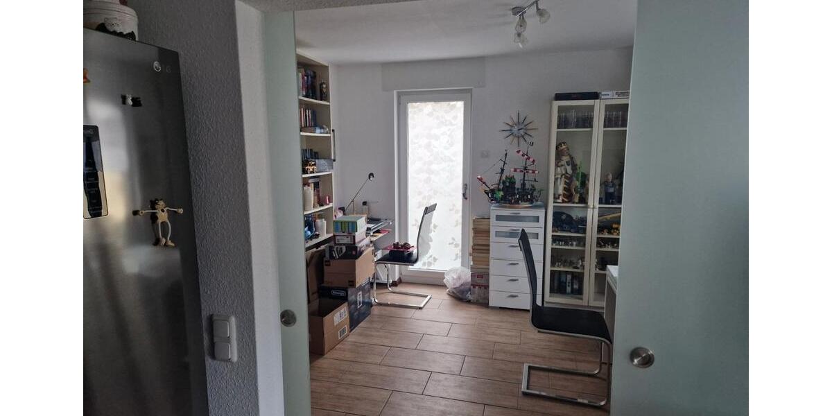 Etagenwohnung Köln Chorweiler - 3 Zimmer, 78 m&sup2;, 1.100&euro; | Angebot:26623817
