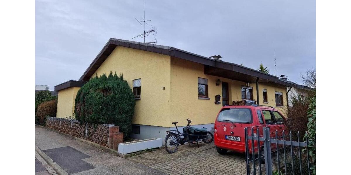 6-Zi-Whg in Teningen mit Garten zimmer