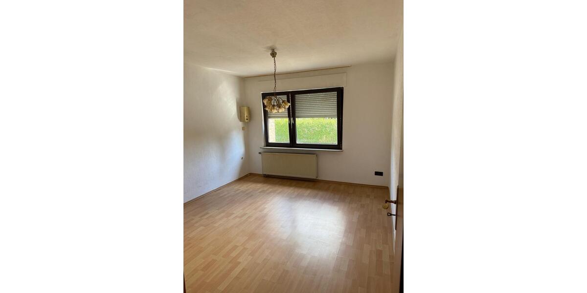 Doppelhaushälfte Alsdorf - 6 Zimmer, 180 m&sup2;, 1.550&euro; | Angebot:26241547