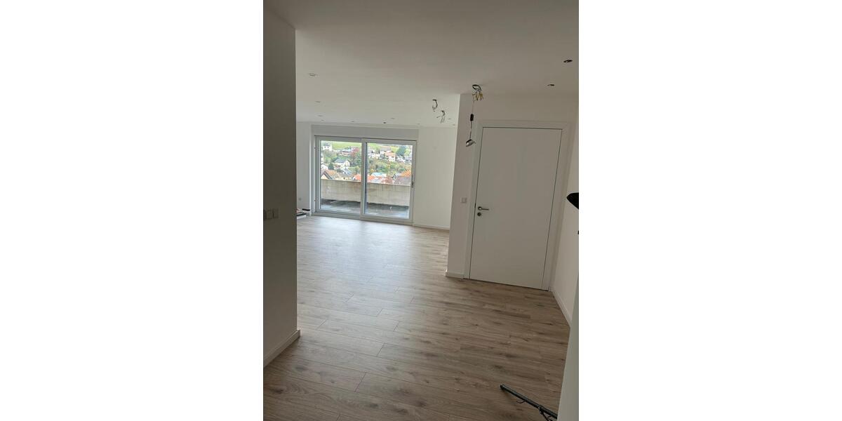 Erdgeschoßwohnung Wilhelmsfeld - 4.5 Zimmer, 85 m&sup2;, 1.250&euro; | Angebot:26025490