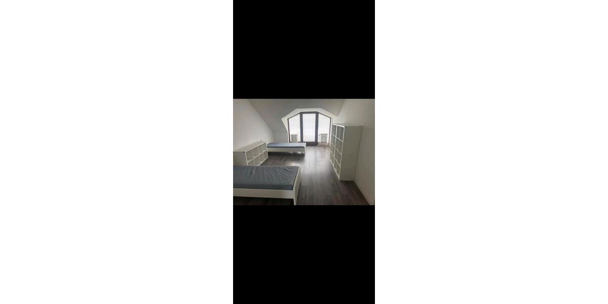 Doppelhaushälfte München Trudering - 7 Zimmer, 140 m&sup2;, 4.500&euro; | Angebot:25220453