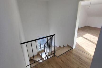 Haus Adenau - 5 Zimmer, 95 m&sup2;, 850&euro; | Angebot:25127159
