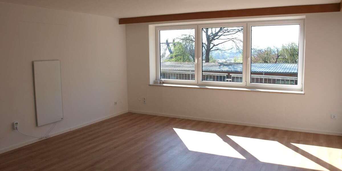 Etagenwohnung Altdorf - 3.5 Zimmer, 108 m&sup2;, 850&euro; | Angebot:26211567