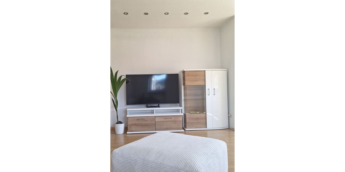 Voll ausgestattete 3 Zi.Whg. (auch Kurzzeitvermietung mögl.)-privat - Etagenwohnung Langenselbold | Angebot:27253720