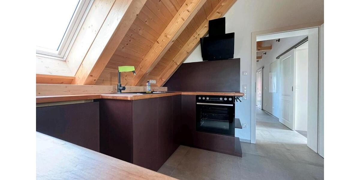 Dachgeschoßwohnung Finning - 3 Zimmer, 67 m&sup2;, 1.220&euro; | Angebot:26422266