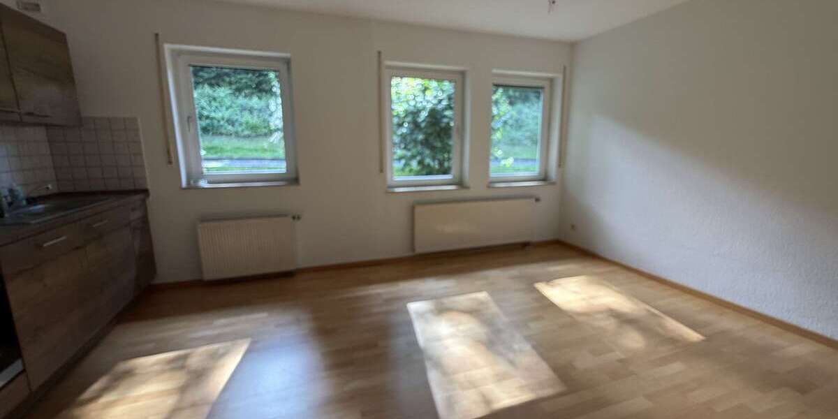 Etagenwohnung Marburg Marbach - 3.5 Zimmer, 96 m&sup2;, 995&euro; | Angebot:26890599