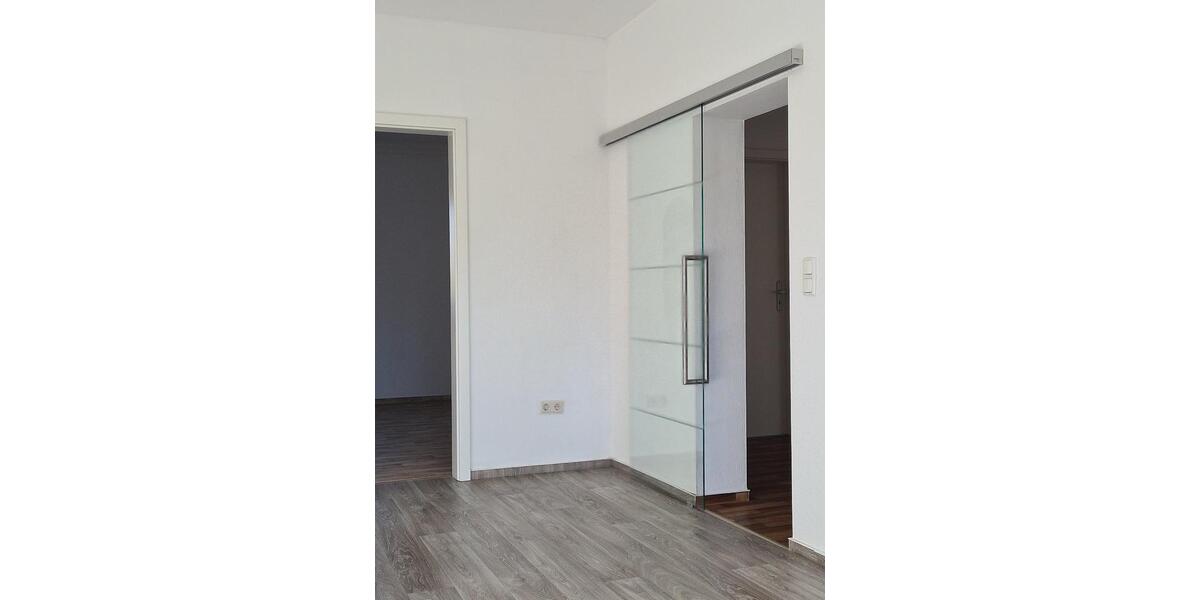 Etagenwohnung Oschatz - 3 Zimmer, 67 m&sup2;, 380&euro; | Angebot:24661301