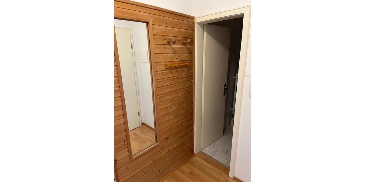 Etagenwohnung Königsbrunn - 1 Zimmer, 24 m&sup2;, 550&euro; | Angebot:26480058