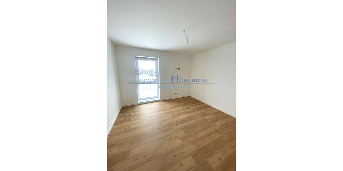 Doppelhaushälfte Esens - 4 Zimmer, 140 m&sup2;, 1.600&euro; | Angebot:24699349