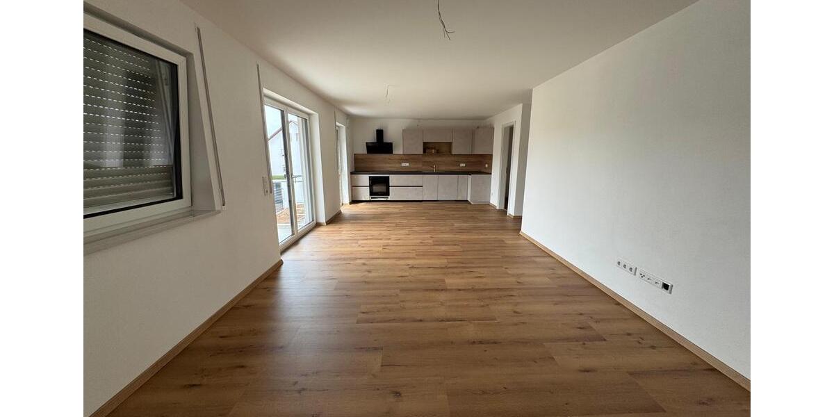 Erdgeschoßwohnung Schmidgaden - 3 Zimmer, 85 m&sup2;, 1.050&euro; | Angebot:25626153