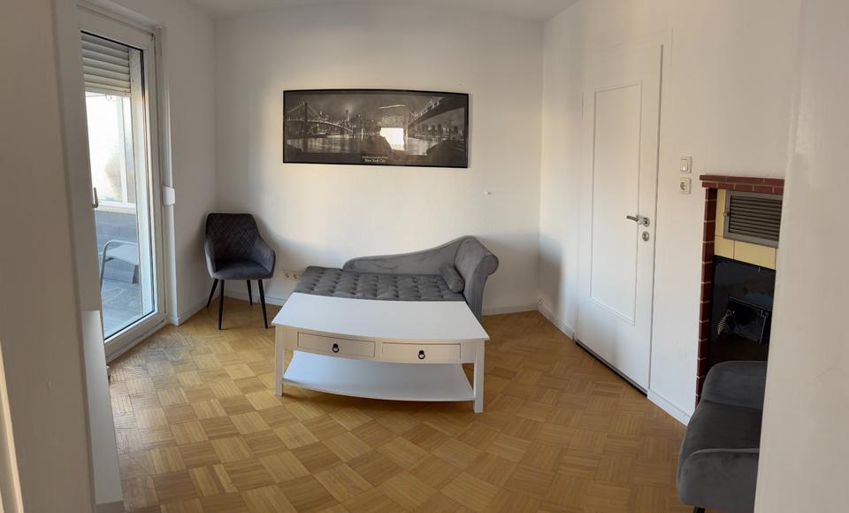 Einfamilienhaus Pfungstadt - 2 Zimmer, 25 m&sup2;, 600&euro; | Angebot:25905189