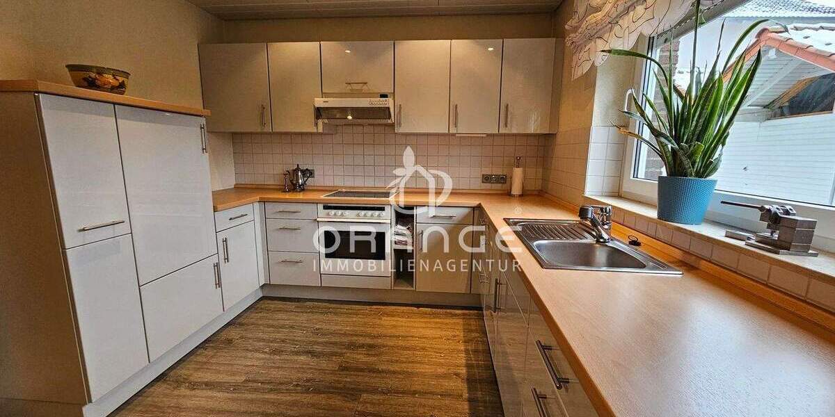 Einfamilienhaus Porta Westfalica Neesen - 4 Zimmer, 150 m&sup2;, 1.400&euro; | Angebot:24423549