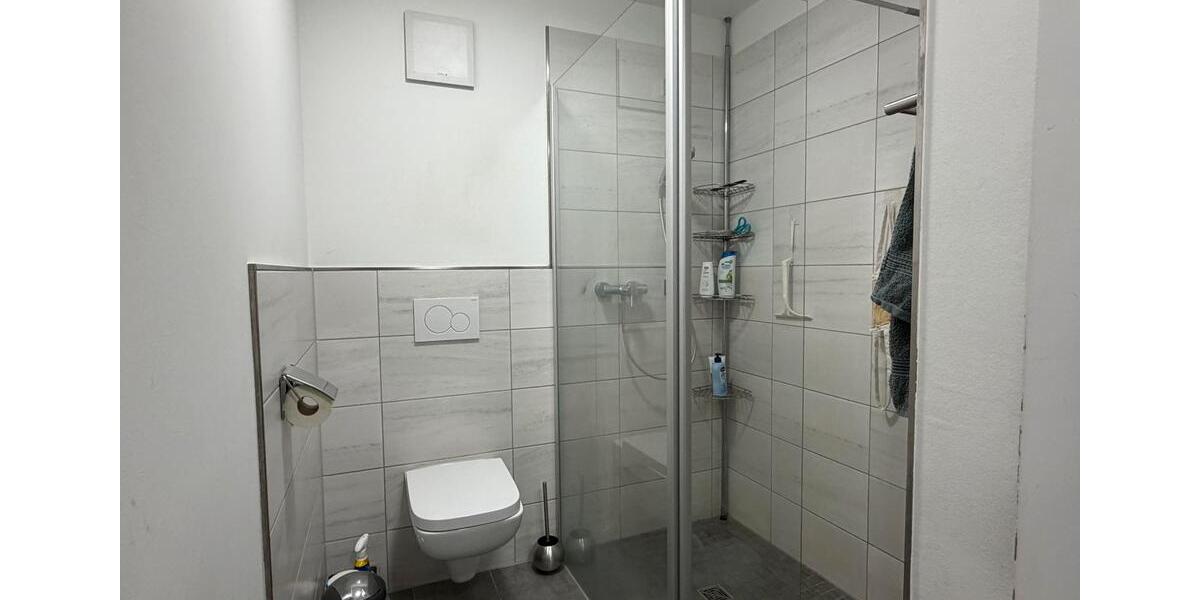 Erdgeschoßwohnung Bielefeld - 3 Zimmer, 104 m&sup2;, 1.250&euro; | Angebot:26586796