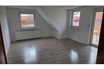Dachgeschoßwohnung Tuttlingen - 4 Zimmer, 80 m&sup2;, 900&euro; | Angebot:26124263