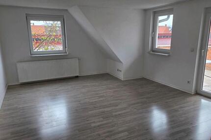 Wohnung Tuttlingen - 4 Zimmer, 80 m&sup2;, 900&euro; | Angebot:26124263
