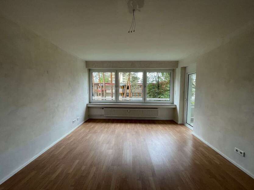 Wohnung zum Mieten in Erlangen 894,53 € 93.18 m² 4 zimmer