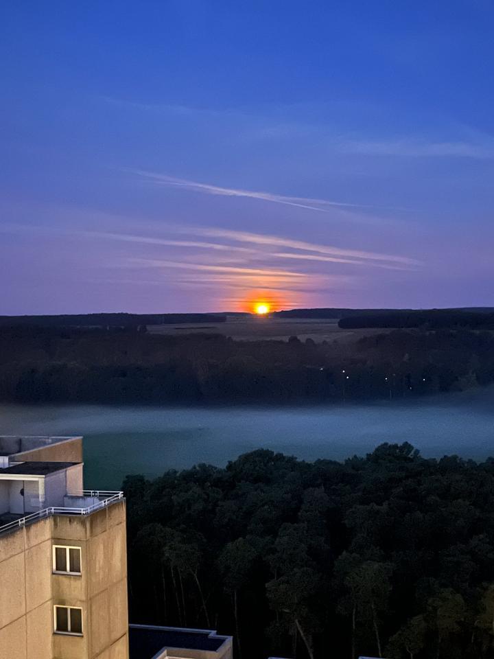 Juwel Penthouse 60 qm Dach-Terrasse und Fensterfront 17. Stock