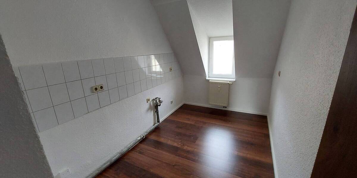 Etagenwohnung Roßwein - 2 Zimmer, 39 m&sup2;, 200&euro; | Angebot:25686217