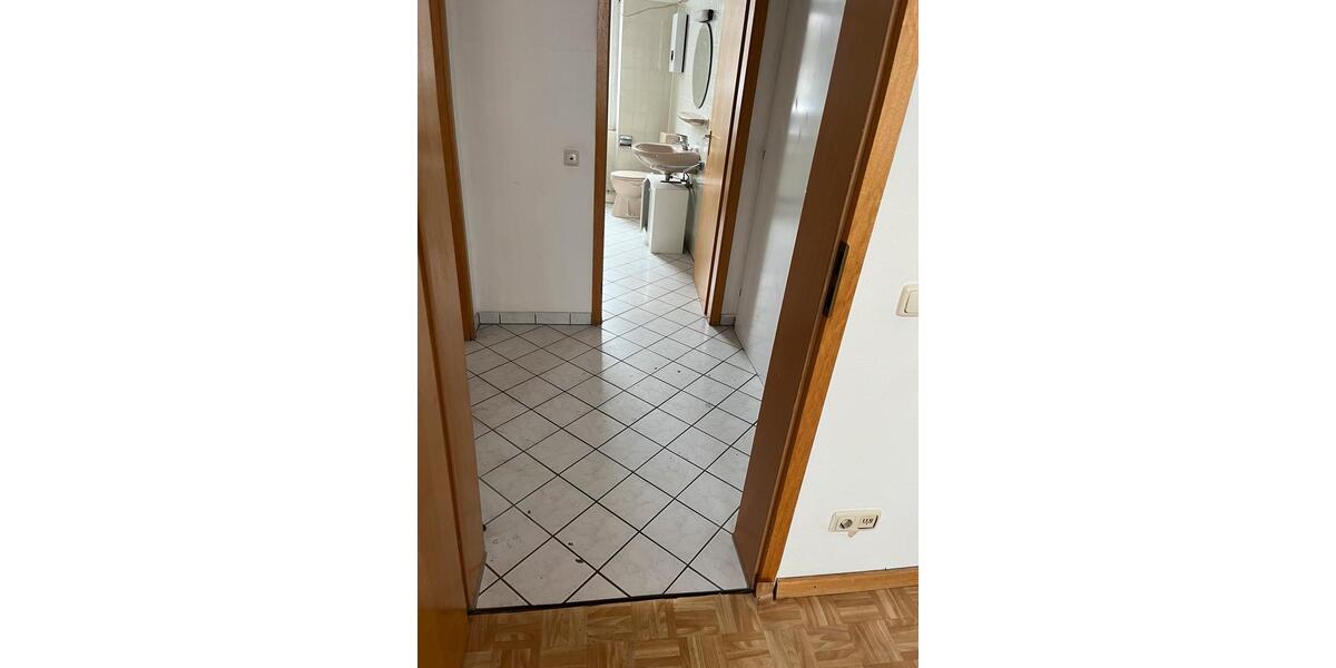 Etagenwohnung Velbert - 2 Zimmer, 50 m&sup2;, 470&euro; | Angebot:24508791