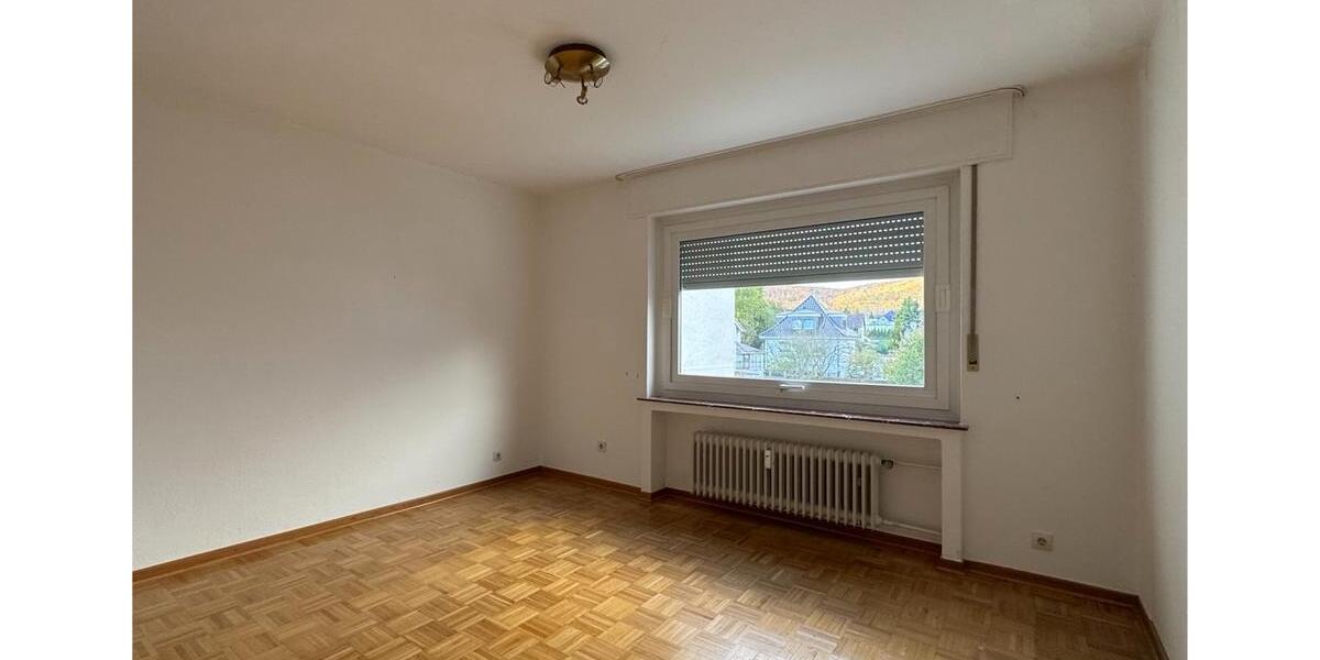Etagenwohnung Bad Pyrmont - 3 Zimmer, 72 m&sup2;, 870&euro; | Angebot:26024217