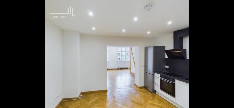 Etagenwohnung Weimar - 2 Zimmer, 78 m&sup2;, 1.300&euro; | Angebot:26605346