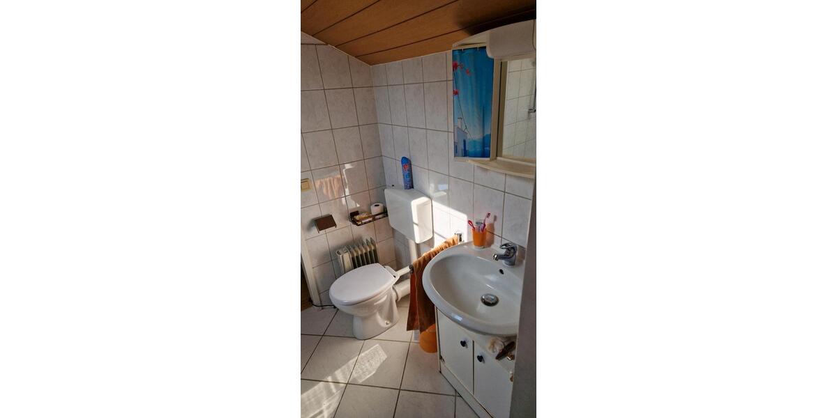 Dachgeschoßwohnung Burgkirchen an der Alz - 1 Zimmer, 40 m&sup2;, 500&euro; | Angebot:25539718