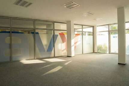 Wohnung Saarlouis - 3 Zimmer, 150 m&sup2;, 1.500&euro; | Angebot:25283538