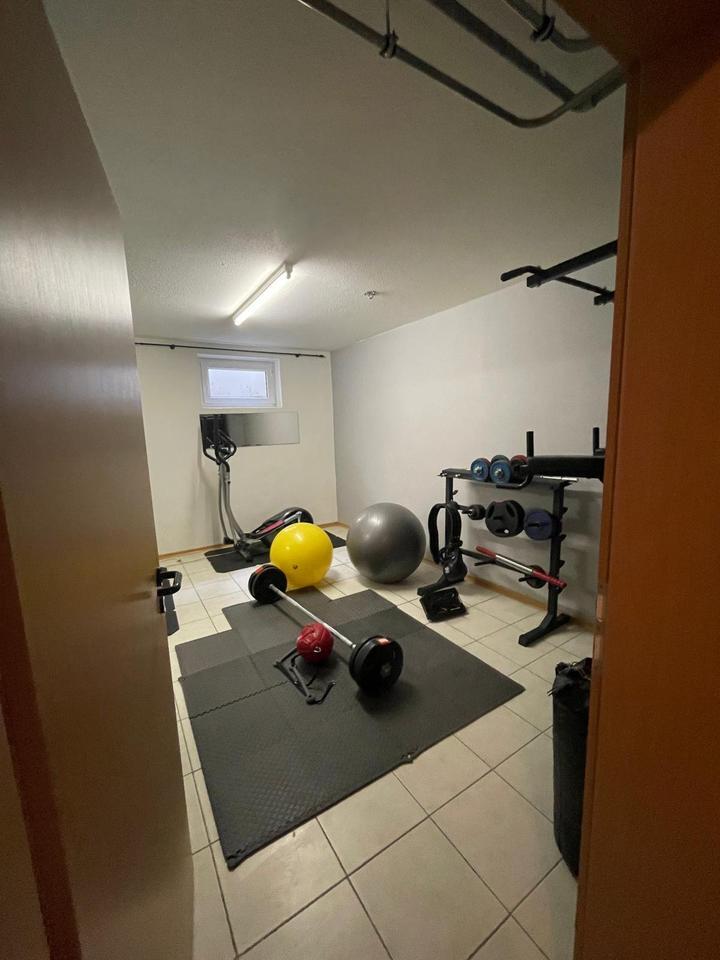 Helle und Großzügige 5,5-Zimmer-Wohnung in NeustadtDonau, Mauern