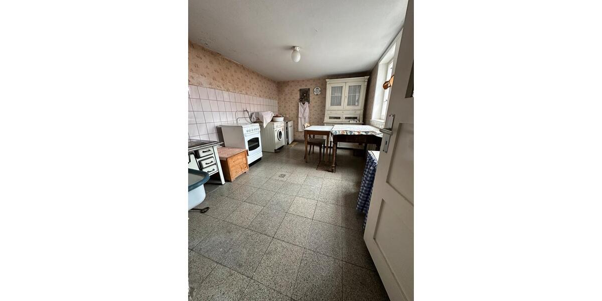 Einfamilienhaus Bad Sooden-Allendorf Allendorf - 9 Zimmer, 320 m&sup2;, 1.100&euro; | Angebot:24683718