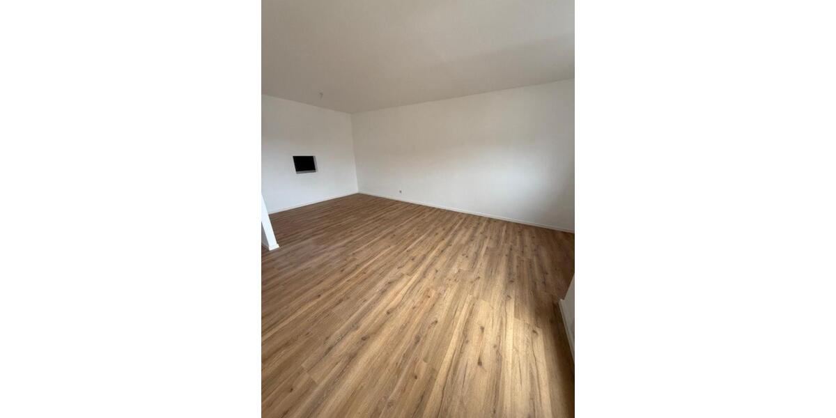 Etagenwohnung Hilchenbach - 4 Zimmer, 95 m&sup2;, 665&euro; | Angebot:24752170