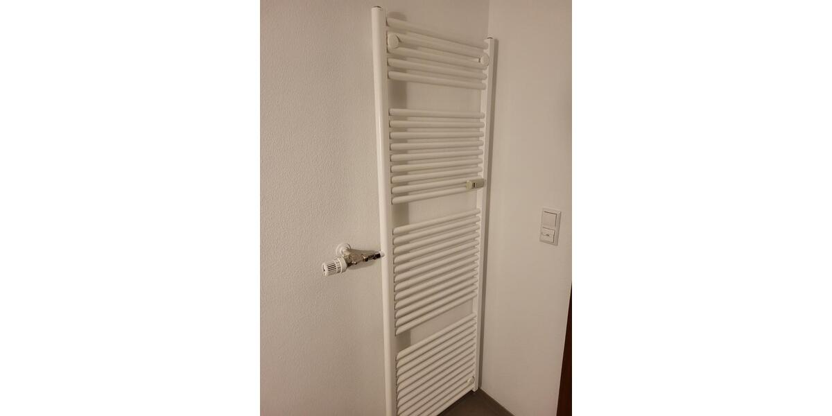 Etagenwohnung Ainring - 2 Zimmer, 68 m&sup2;, 800&euro; | Angebot:26620651