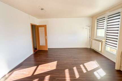 Wohnung Schwarzenberg - 3 Zimmer, 69 m&sup2;, 449&euro; | Angebot:24750022