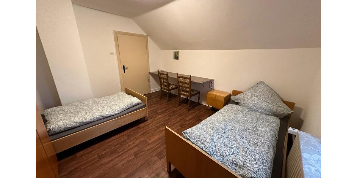 Wohnen auf Zeit Spelle - 8 Zimmer, 330 m&sup2;, 16&euro; | Angebot:22099991