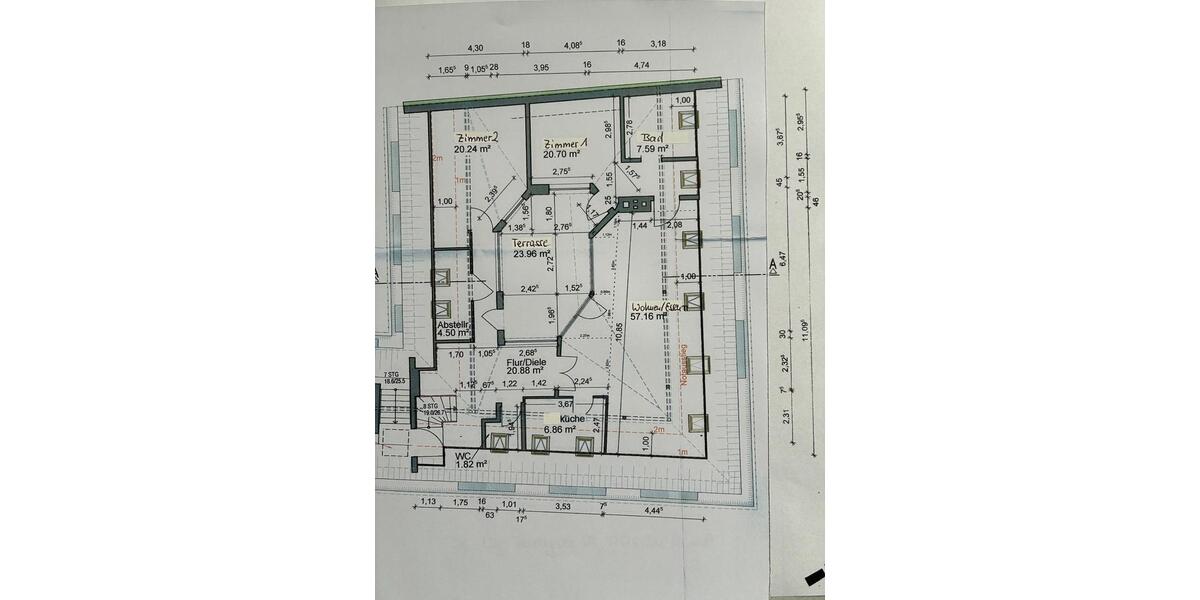 Dachgeschoßwohnung Bad Neustadt an der Saale - 3 Zimmer, 146 m&sup2;, 1.375&euro; | Angebot:25655377